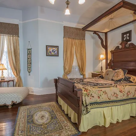 Bisland House Bed And Breakfast-3